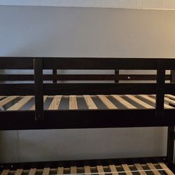 Twin Triple Bunk Bed