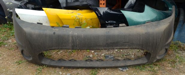 USED REF#U0013 || 2009-2011 FORD FOCUS || FRONT BUMPER COVER ONLY