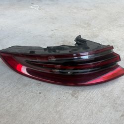 Porsche Panamera rear left tailight