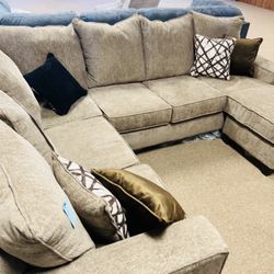 Cozy Reversible Chaise Nice Sectional!