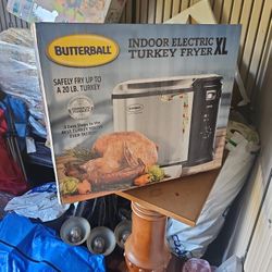 Indoor Electric Turkey Fryer XL (New, Never Open) 