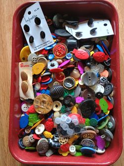 Buttons  Mixed  lot of old and new buttons