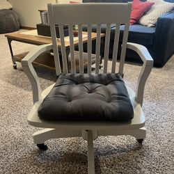 Pottery Barn Desk Chair 