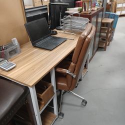 Desk With Chair, 1lamp And 2 Organizers