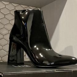 THERAPY BLACK PATENT ALLOY BOOTS