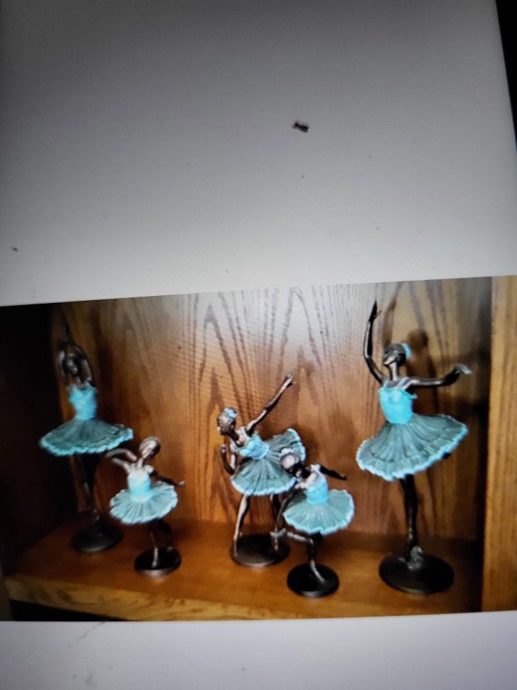 Ballerina statues perfect different sizes ninety dollars