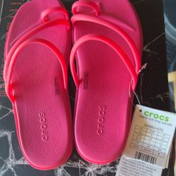 Crocs Women Sandals Size 5