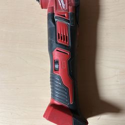 Milwaukee Multi Tool 