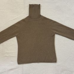 Harold’s Cashmere Turtleneck Sweater Women’s XS/S – Camel 100% Cashmere – Shrunk Fit