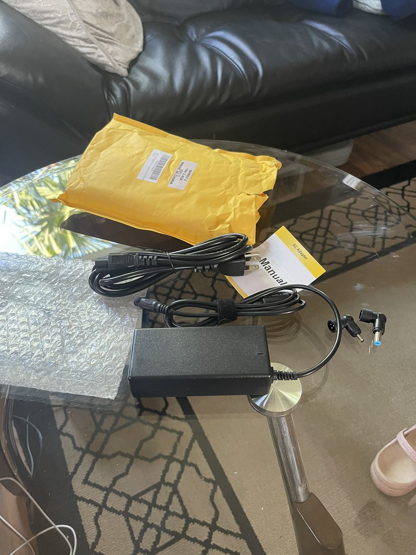 ac adapter charger model SK90190342. New. Everett Melvin Avenue/Broadway pick up area. 