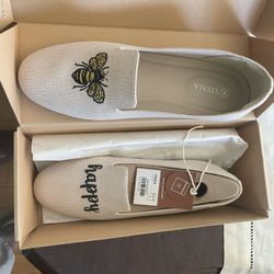 VIVAIA Audrey Cream Ivory Shoes Size 9