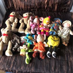 Collectible Mini Stuffed Toys  13 Pieces