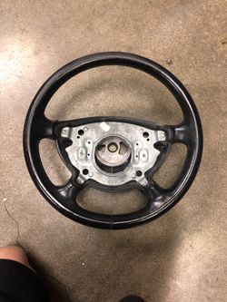 Mercedes Benz E350 W211 Steering Wheel used