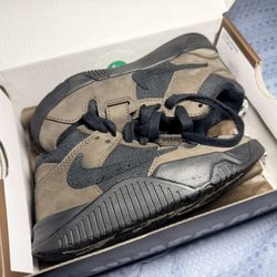 Travis Scott Jump Man