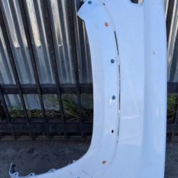2016 2017 2018 2019 2020 2021 TOYOTA TACOMA LEFT DRIVER FENDER