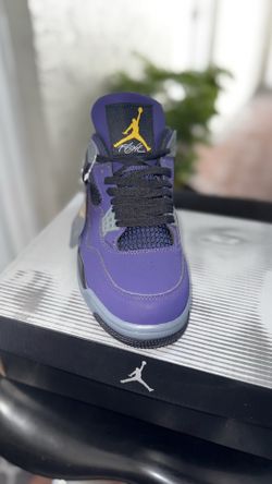Jordan 5 purple trainers. Size US 8.5 #sneakers #kicks