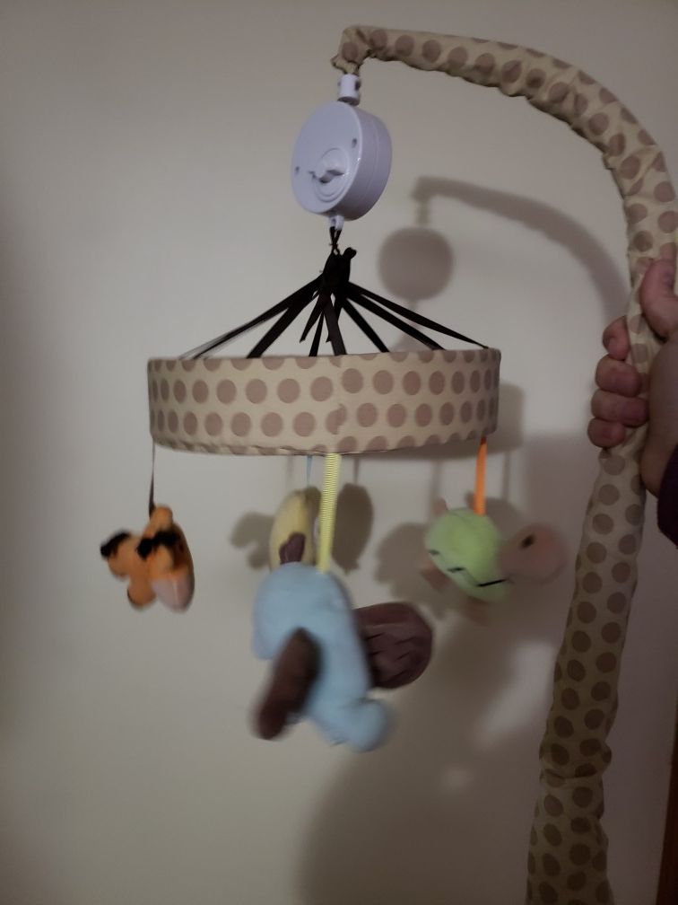 Crib mobile """"free"""""