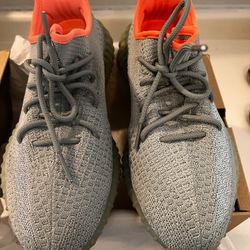Yeezy Boost 350 Adidas  10.5 M
