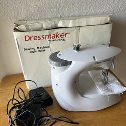 Dressmaker Mini  Sewing Machine 