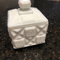 Milk Glass Candy Dish/ Trinket Box  Vintage