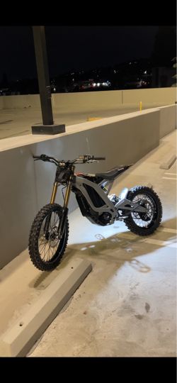 2025 surron lbx (trades for ub cash my end)