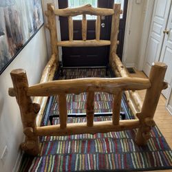 Rustic Cedar LogTwin Bed came + Metal Frame  