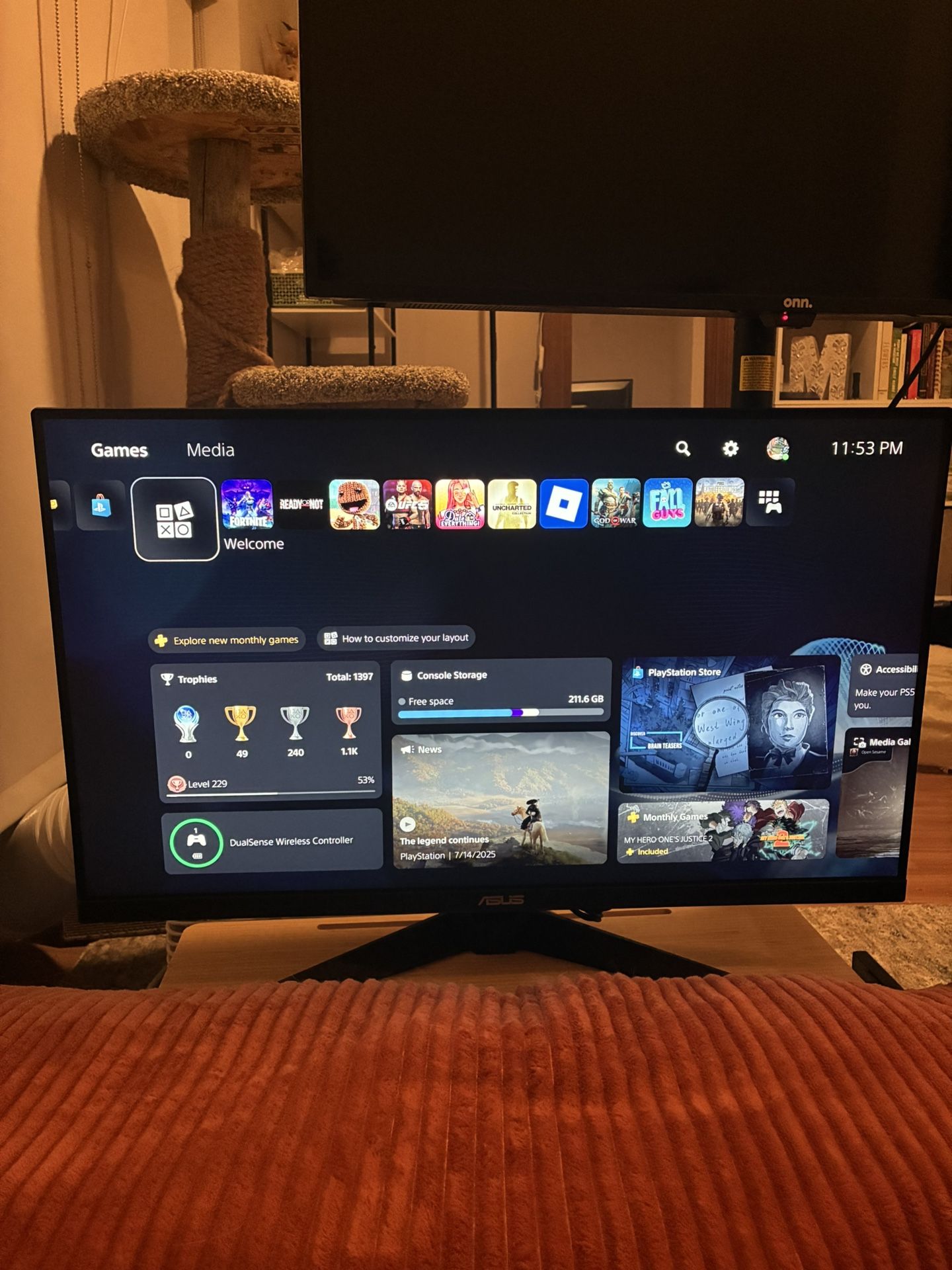 ASUS TUF 31.5” Gaming Monitor 