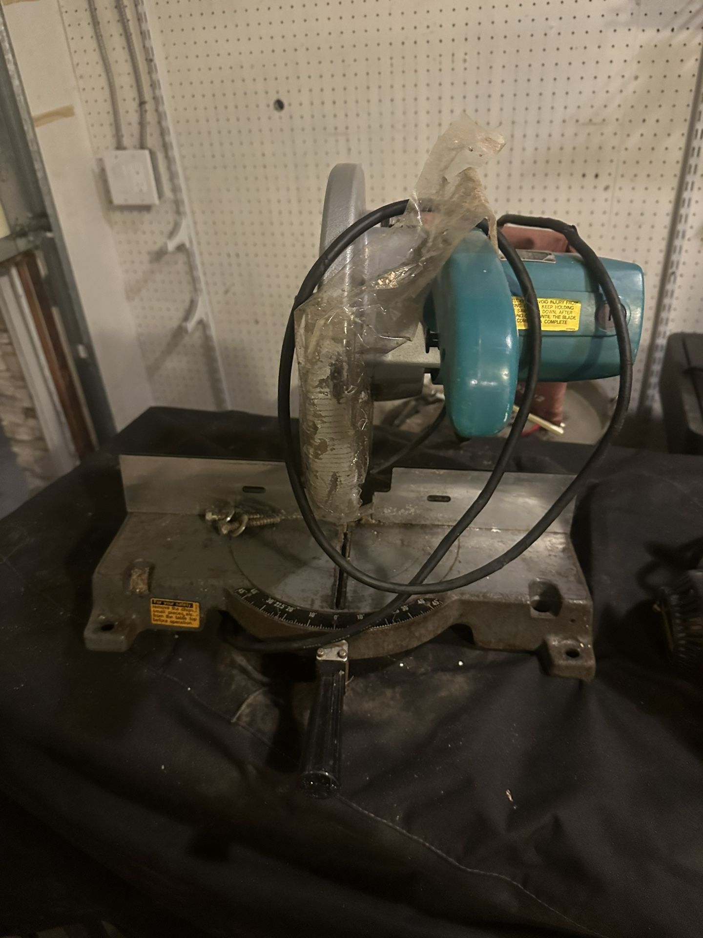 Makita Miter Saw