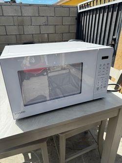 Vissani 1.0 Cu. Ft. 1000W Microwave