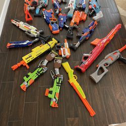 Lot of Nerf Guns And Nerf Darts