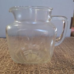 1950s vintage GLASS pressed starburst cut PITCHER - Federal Glass