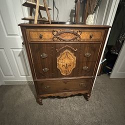 Vintage 1940s-1950s Tall Boy Dresser