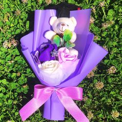 Graduation Bear And Bouquet 