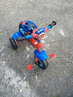 Spider man bike and helmet