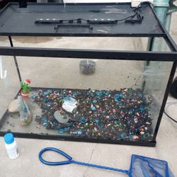 2 1/2 Gallon Aquarium, Comes With Everything You See In The Photo Asking For $25