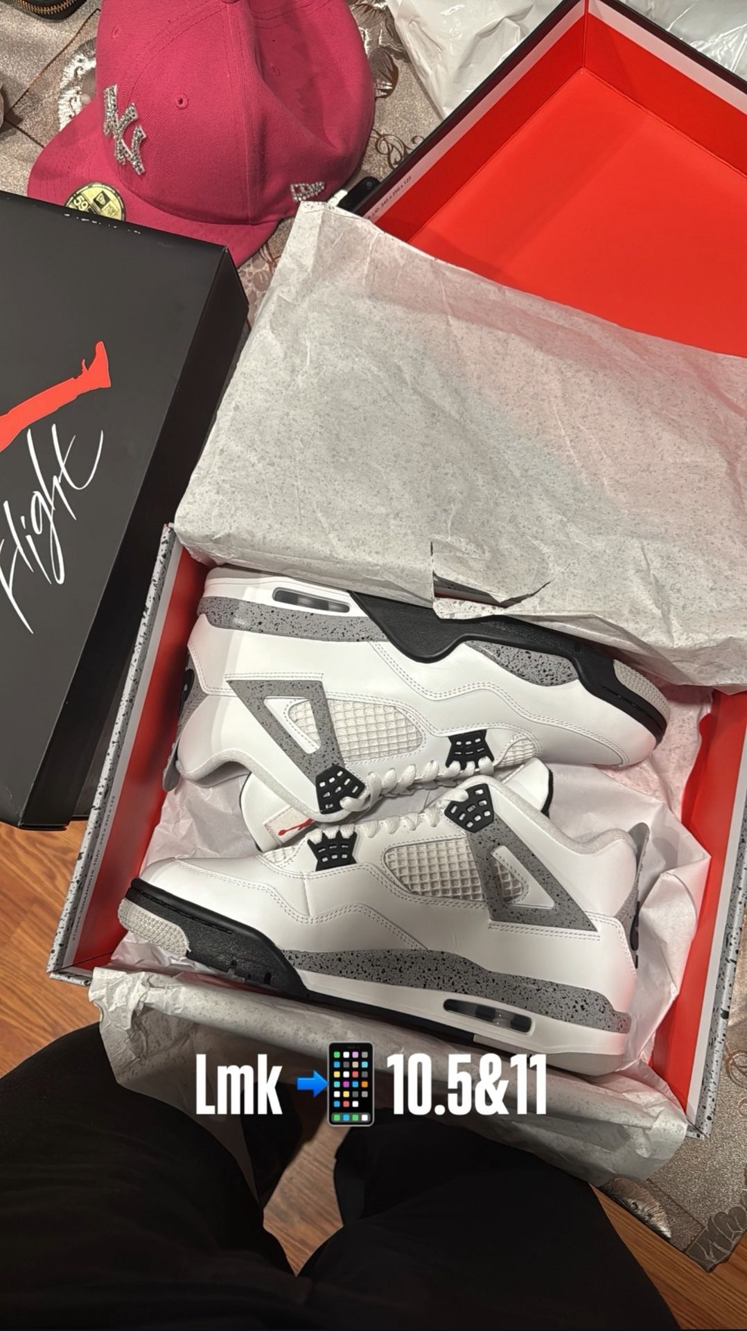 JORDAN 4