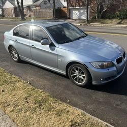 328i BMW Super fast With YouTube Videos, Netflix , Download Apps 