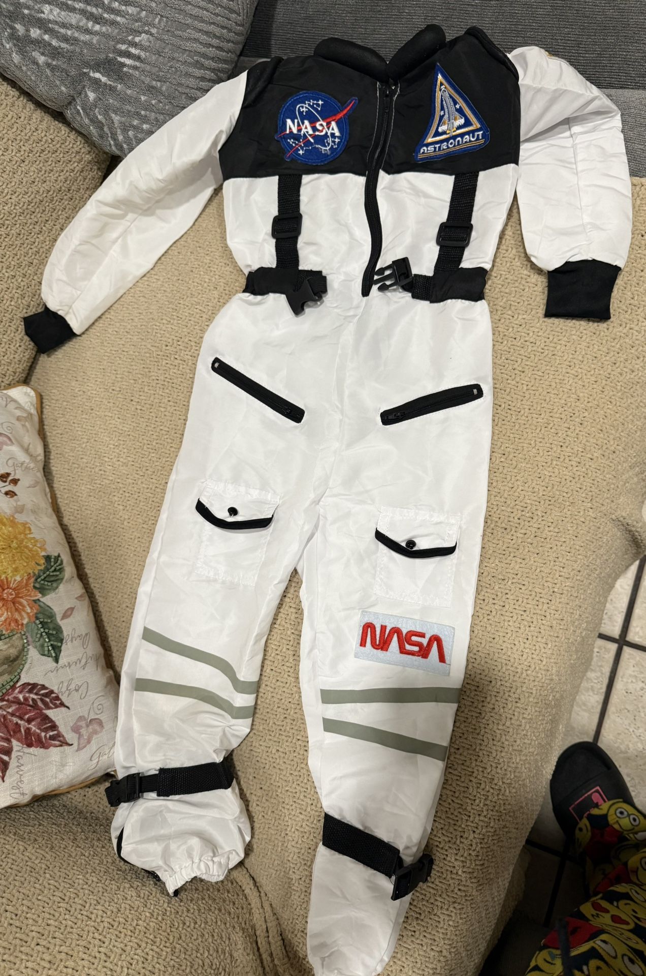 astronaut costume