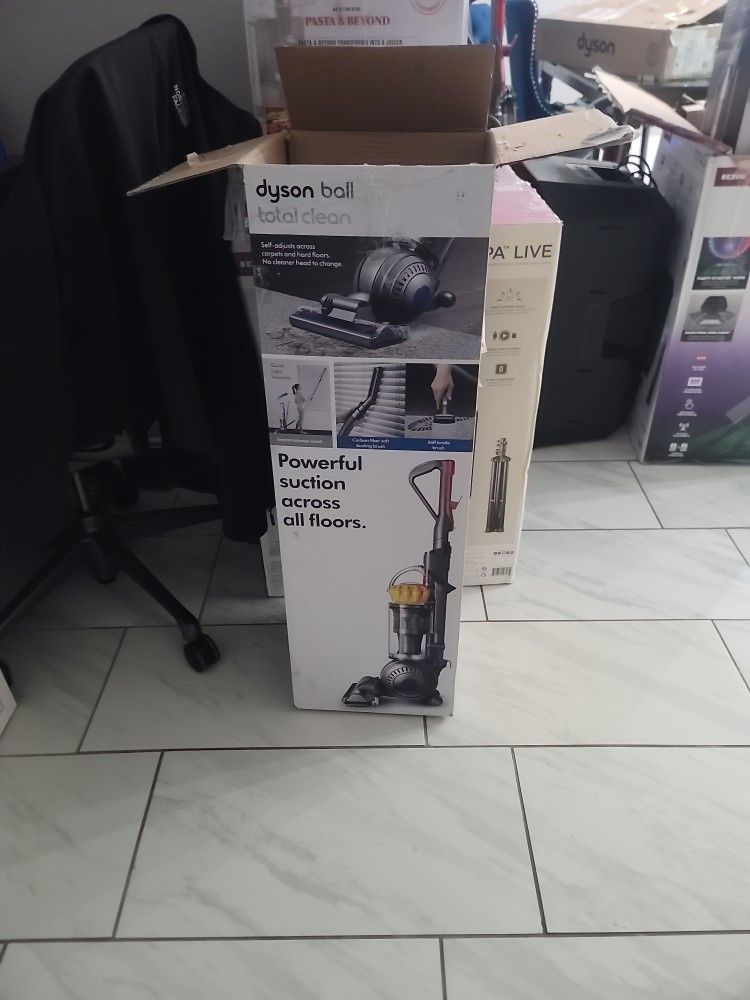 Dyson Ball Total Clean