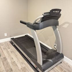 True Performance 300 Treadmill