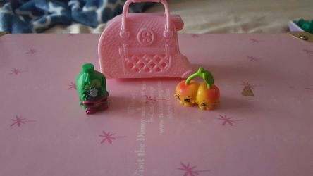 shopkins amd pink basket