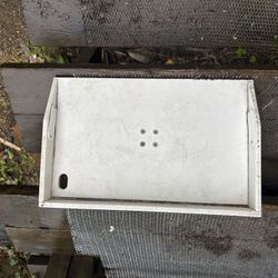 Magnum Cutting Board With Rod Holder Stand