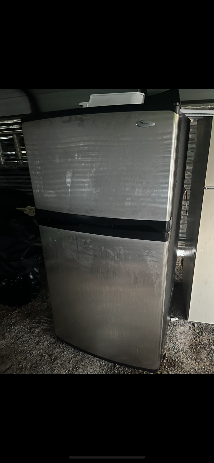 Stainless Steel Refrigerator (33x65)