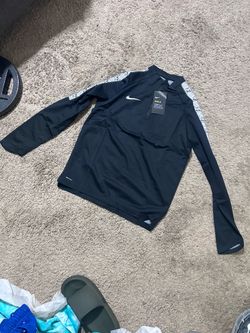 Youth Large quarter zip
