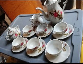Full Vintage 1950's  China Tea Set w/ 24kt gold rim