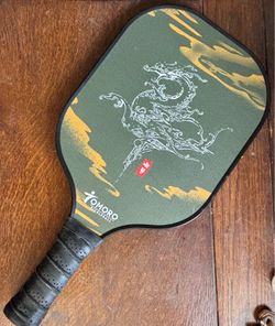 Pickleball Paddle : The TOMORO T700 Raw Carbon Fiber 16mm Dragon Paddle