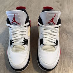Air Jordan 4 Retro