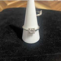 Square Cut  .925 Silver/Plata Ring