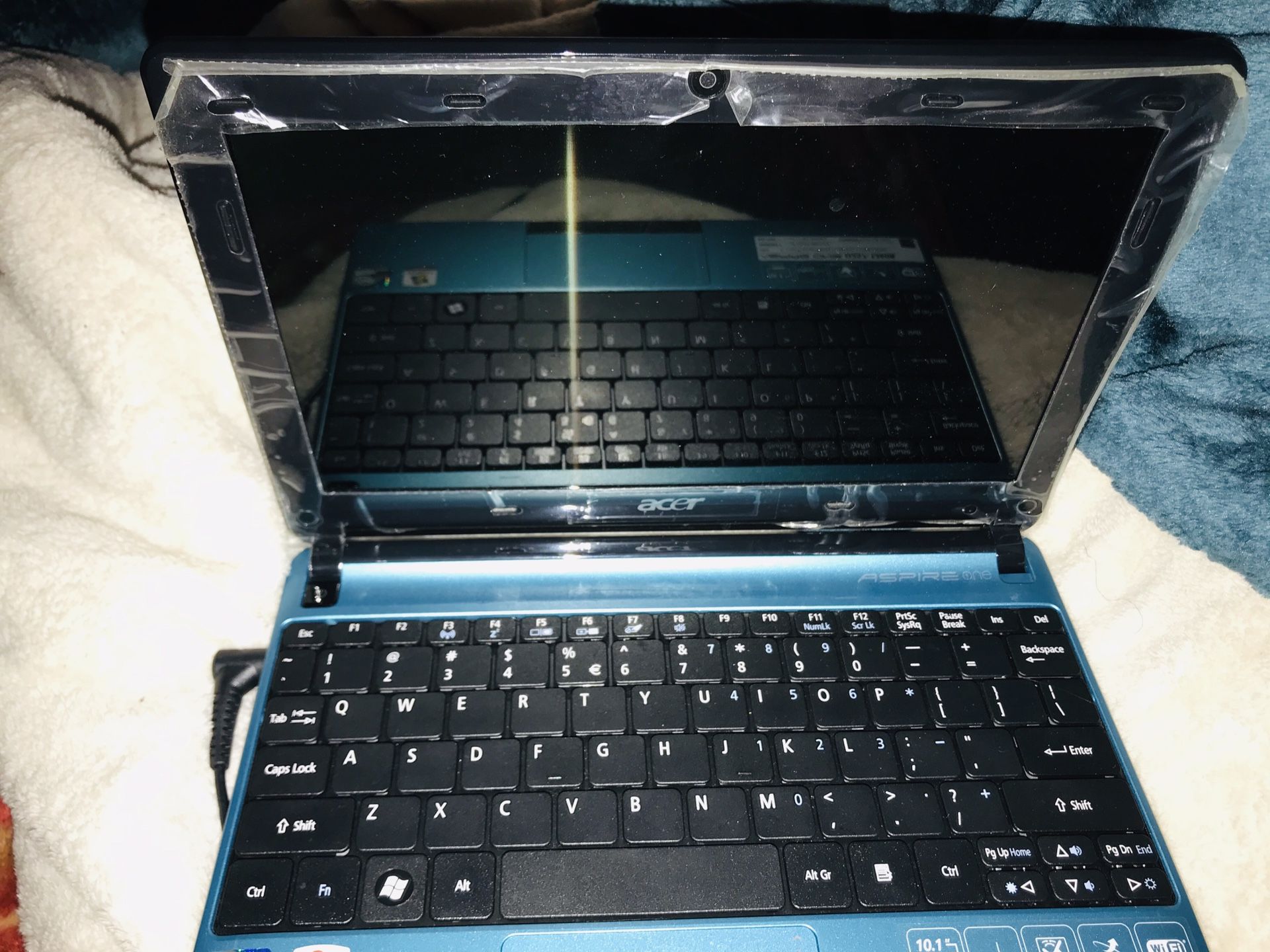 ACER aspire 10,1 mini laptop new
