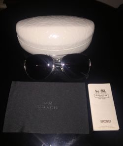 Coach Sunglasses 100 % Authentic!